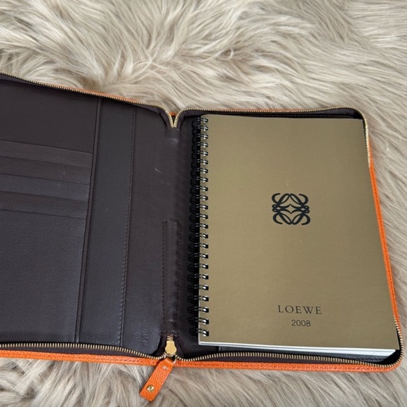 Loewe Orange Home Office Planner - Picture 13 of 15